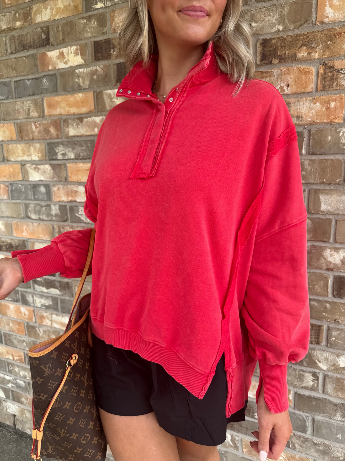 Randi Red Pull Over