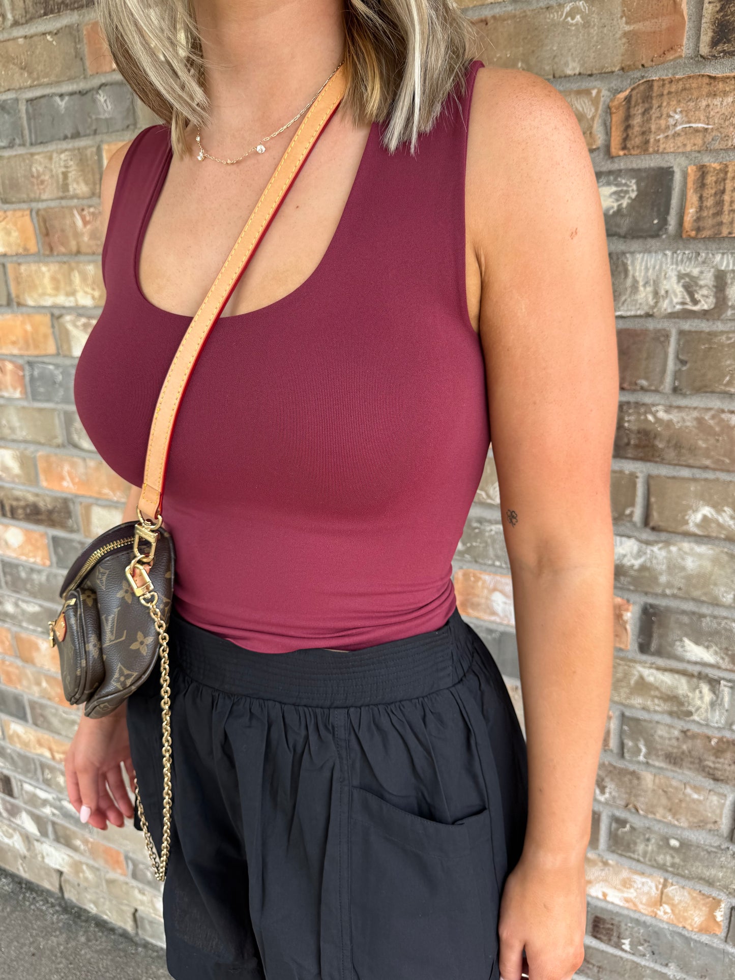 Sangria Sports Top